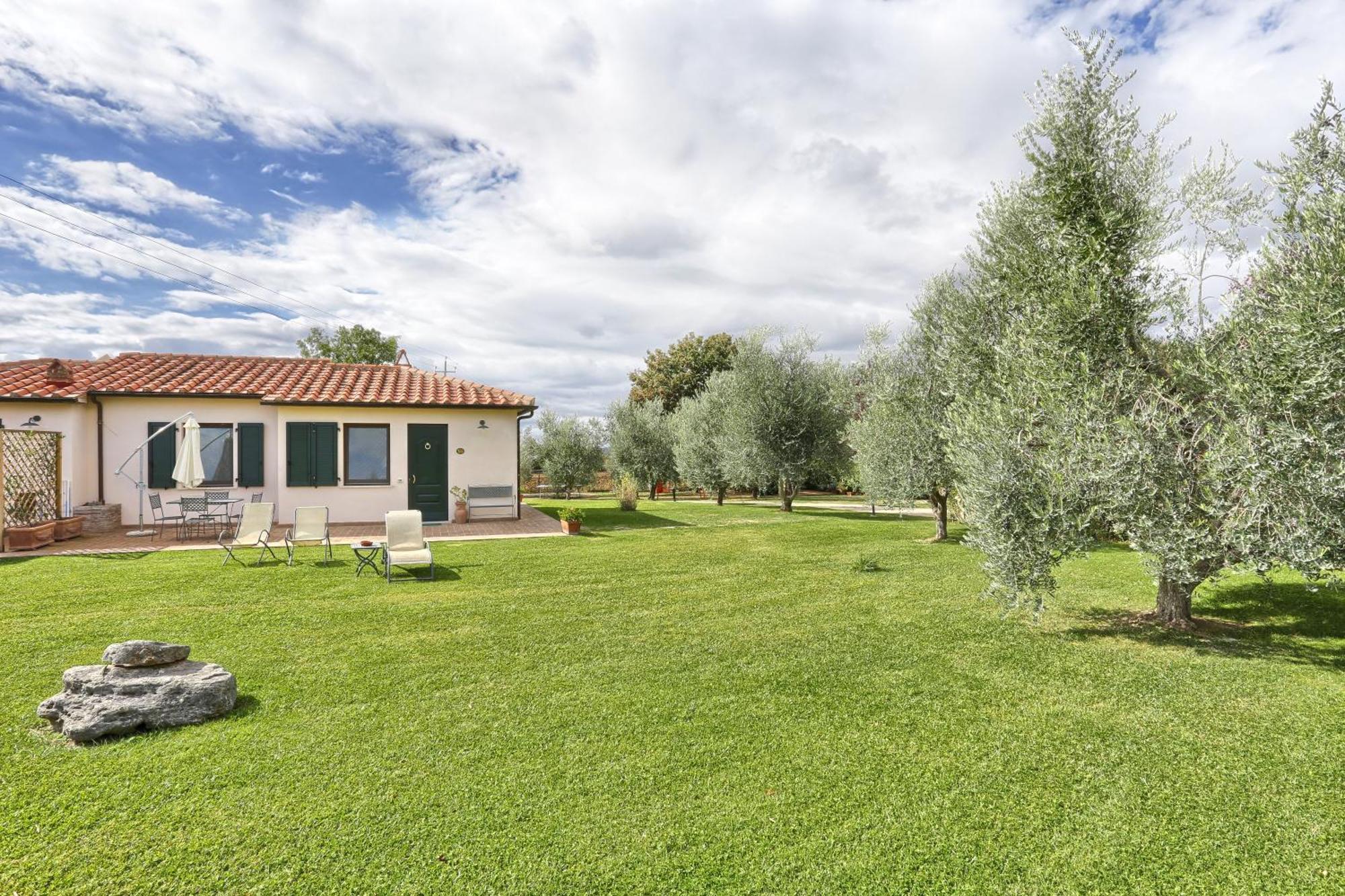 I Sicomori - Seme Di Carota - Glamping E Appartamenti Con Piscina A Saturnia Bagian luar foto