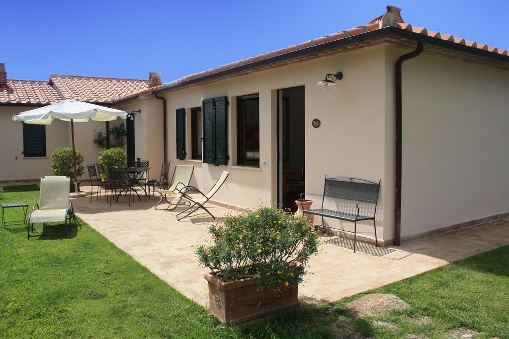 I Sicomori - Seme Di Carota - Glamping E Appartamenti Con Piscina A Saturnia Bagian luar foto
